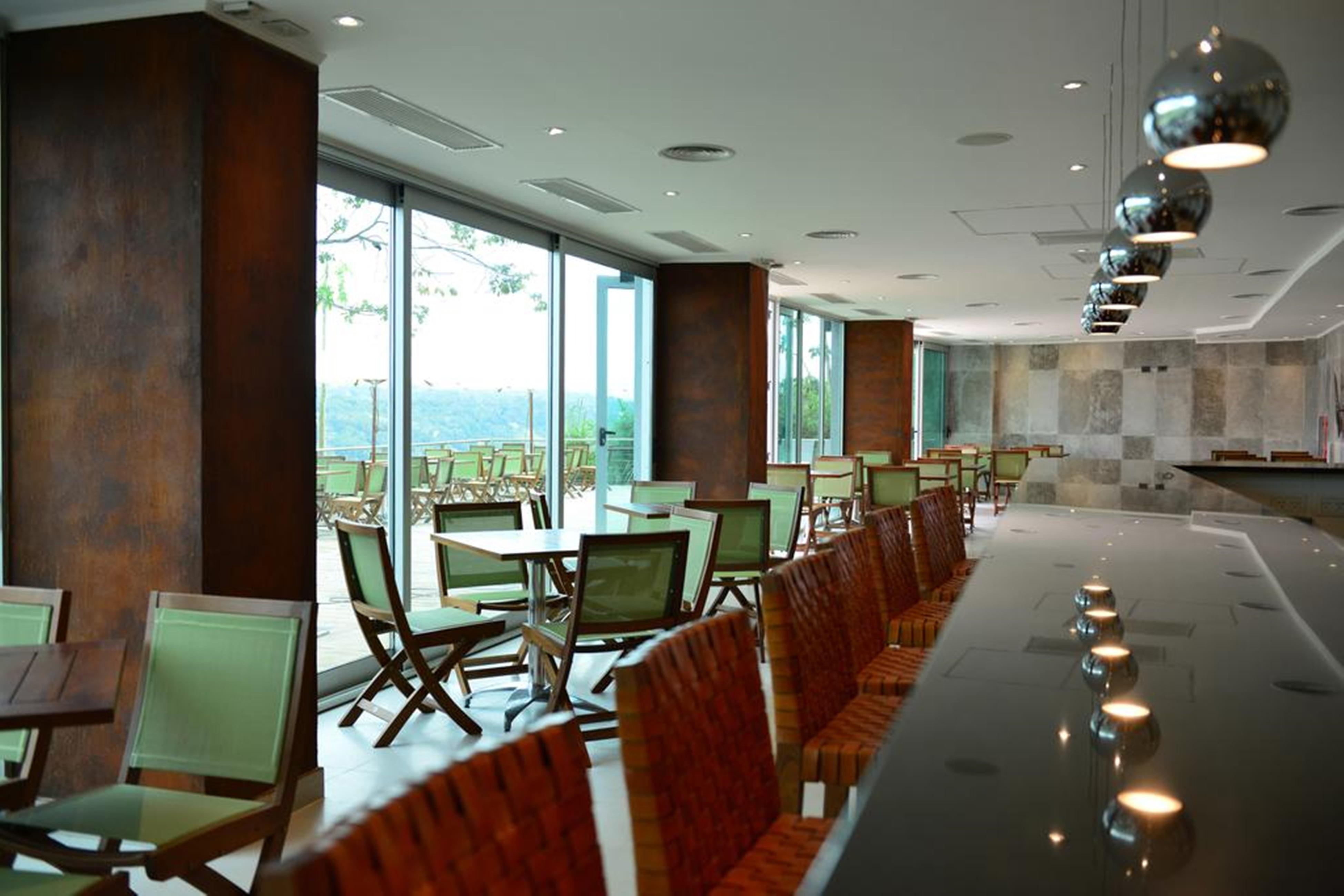 Hotel Guamini Mision Пуерто-Іґуасу Екстер'єр фото
